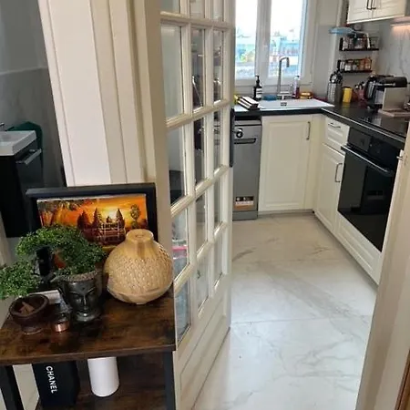 Апартаменты Your At The Luxembourg Garden *